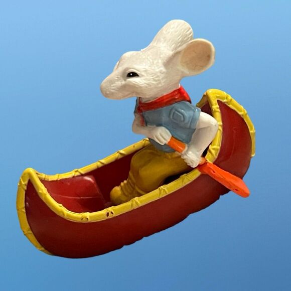 2005 Wendys Kids Meal STUART LITTLE CANOE BOAT PVC Figure B5 - Picture 5 of 6